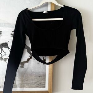 Garage - Black Long-Sleeve Cropped Top